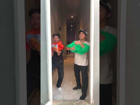 BoBoiBoy Halilintar & Gentar Terjebak Pintu Invisible! Bisa Keluar Setelah Pakai Baju Ini