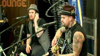 Good Charlotte - Like Its Her Birthday [Live Acoustic]