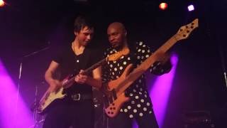 Laurence Jones - my eyes keep me in trouble