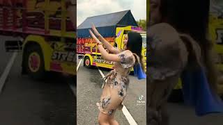 Download lagu STORY WA JOYCE JOGET DJ MACARENA🤤//30DETIK #joycemeyer #lediestruk #trukkeren #cctvindonesia #status mp3