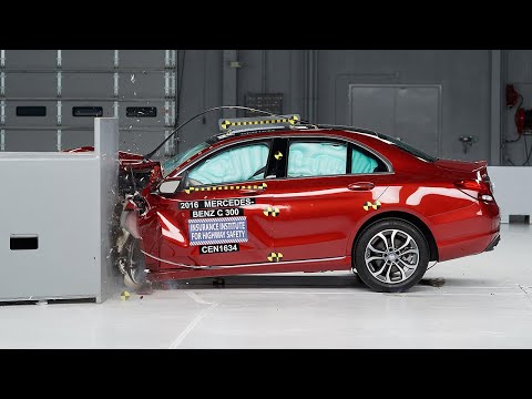 Mercedes-Benz Clase C obtiene el Top Safety Pick+ del IIHS