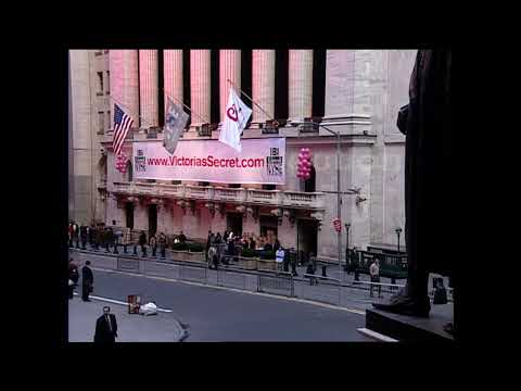 1999 Victoria's Secret fashion Show at the New York Stock Exchange