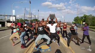 [朱紫] 紫竽是不是燻雞女啊