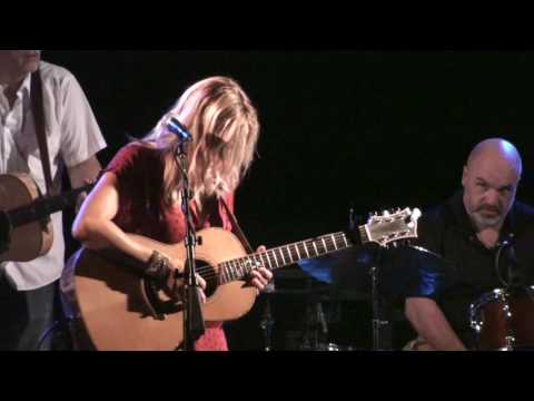 Lizanne Knott - Tennessee (Live version)