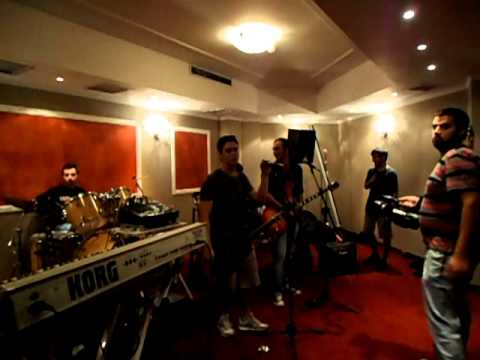 The Sustain_olo m' afineis na s' afisw