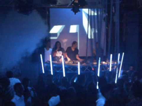 Domingo Feelings - XXL Easter Madness 2009 - Dekky & MC Sherlock