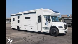 2027 Renegade Verona 40VTB