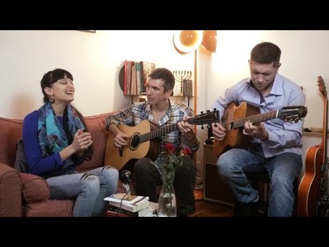 CALOE'S LIVING ROOM - Paname