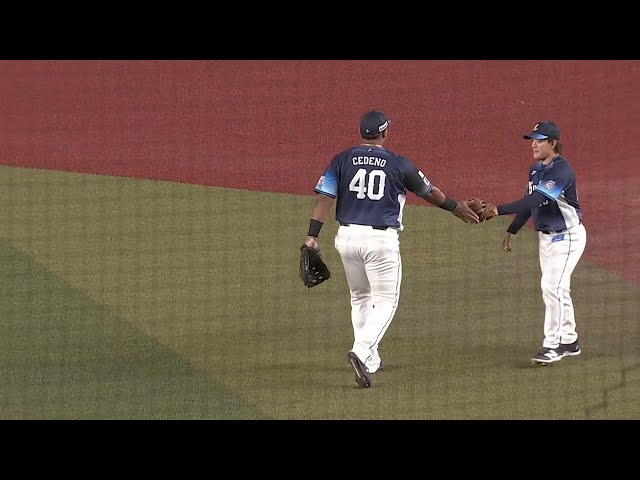 【4回裏】投手を助ける好プレー!! ライオンズ・セデーニョ 抜けそうな打球をダイビングキャッチ!! 2025年9月23日 千葉ロッテマリーンズ 対 埼玉西武ライオンズ