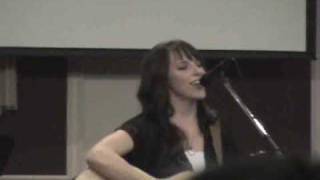 Alisha Mann - Holding Hands LIVE