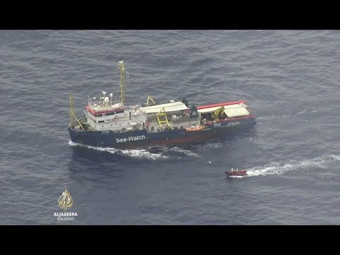 Aktivisti spašavaju migrante i prkose italijanskim vlastima