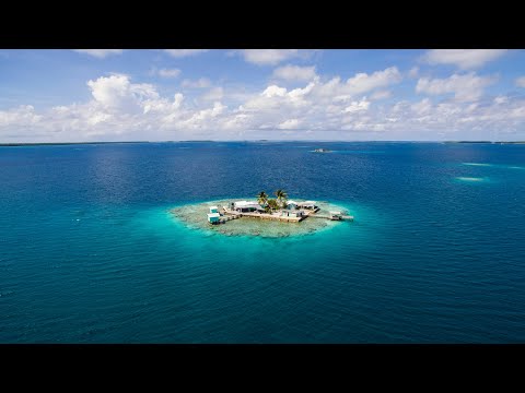 Manihiki, Cook Islands