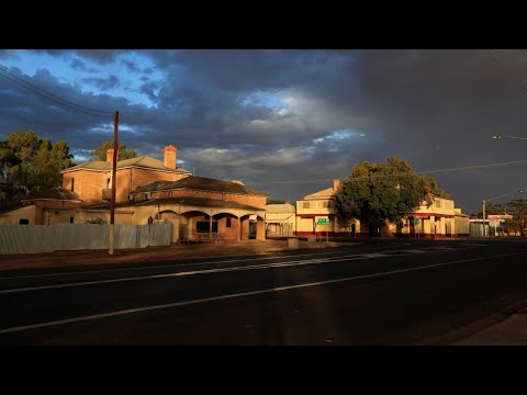 Motorhomes set up as Wilcannia records three new cases