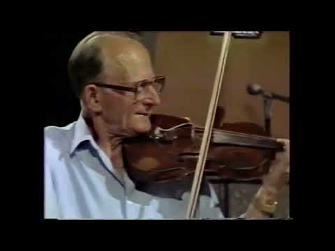 Johnny Menko Orchestra - Frank Knight Polka Show 1986 - Traveling Polka.