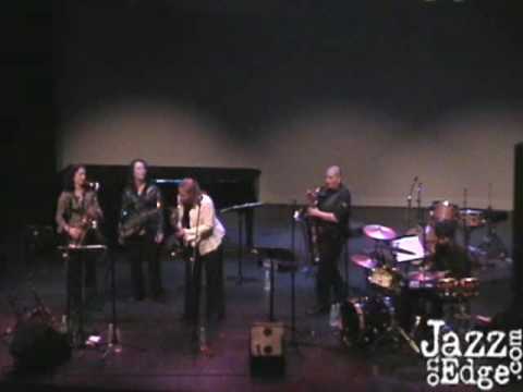 Tiptons Sax Quartet - Locking Horns