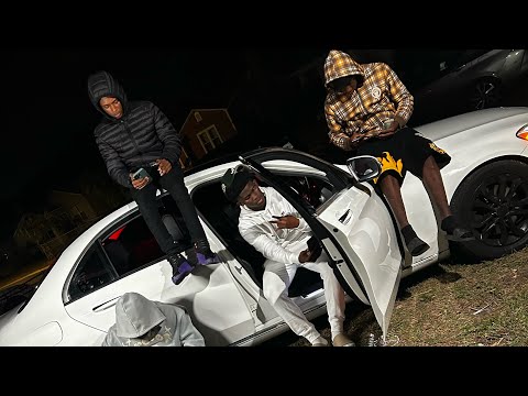 Dwee - Girllalalalala (Official Music Video)