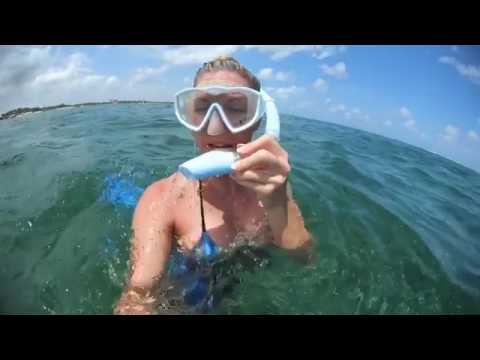 This Woman has outstanding snorkeling skill
