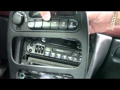 comment demonter autoradio pt cruiser