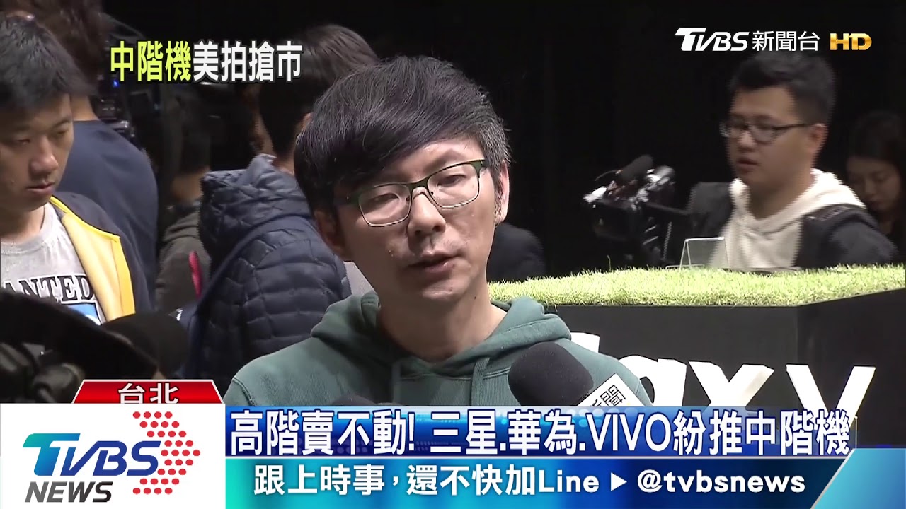 中階手機拚戰! 推翻轉鏡頭PK升降前鏡