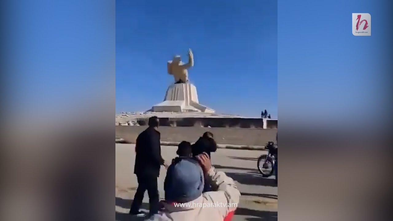 Սիրիայում քանդել են Բաշար Ասադի հոր՝ Հաֆեզ Ասադի ամենամեծ արձանը