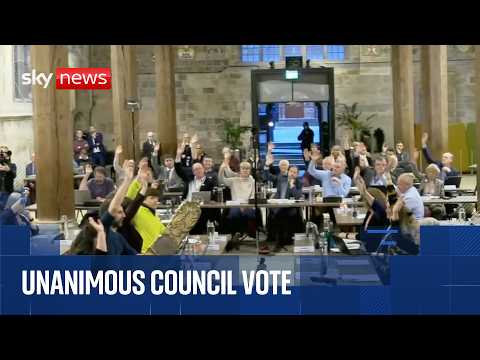 Sarah Ferguson stripped of 'Freedom of York' honour in vote