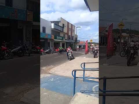 avenida centro de castelo do Piauí