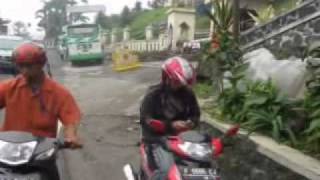 preview picture of video 'MotorCycle Run Without Engine Oil - Motor Berjalan Tanpa Oli Mesin'