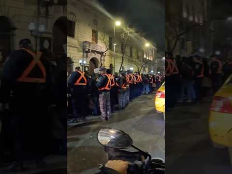 🚨🏍️ ME ENCONTRÉ CON LA MARCHA EN PLENO TRÁNSITO DE CÓRDOBA 🇦🇷
