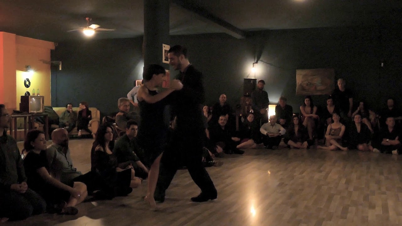 Video thumbnail for Carlo Feller & Luciana Muzio, Rawson (Chicho e Juana Napoli Long Weekend 2019, 1/5)