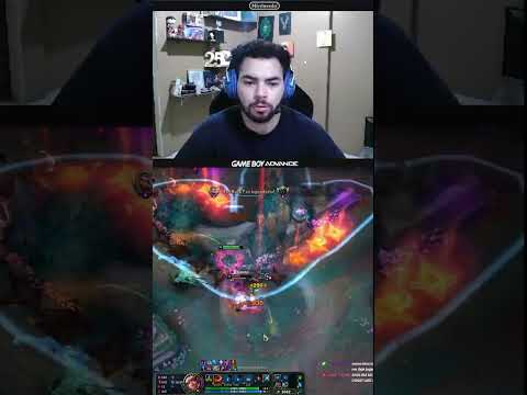 How to detonate the BOT 💀🔥 Double Kill #twitch #clips #leagueoflegends #jungle #soloq #qiyana