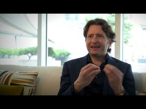 Gustavo Gimeno | Why Program New Canadian Compositions alongside Beethoven's Symphony No. 9?