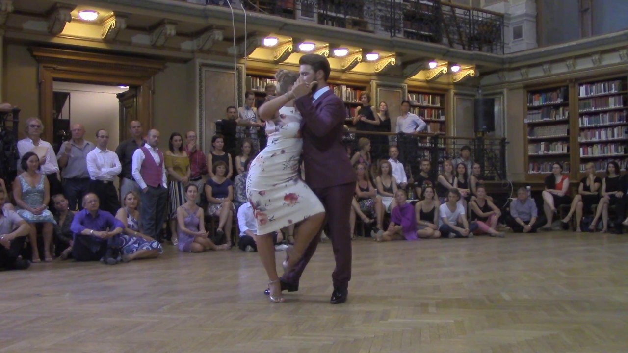 Maja Petrović  & Marko Miljević  - "Maquillaje" - Stamponi/Vidal - 1