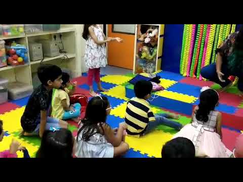 Anubha The Storyteller telling The Enormous Crocodile