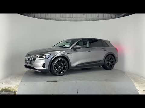 Video of Audi e-tron 50E TECHNIK QUATTRO 312-22” BLACK ALLO