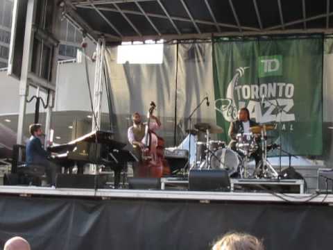 jamison ross / toronto jazz fest 2016
