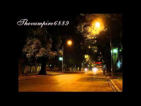 Thể hiện bởi Đàm Vĩnh Hưng