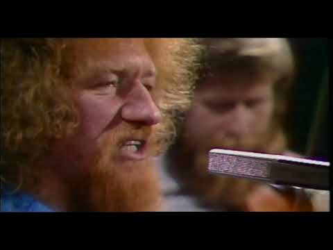 The Rocky Road To Dublin - Luke Kelly & The Dubliners