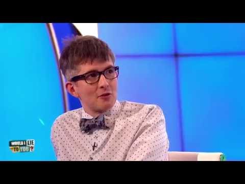 Testuje Gareth Malone zpěváky vystrašeným zpěvem?