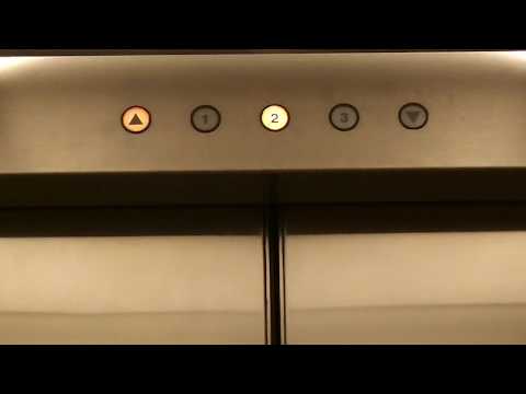 1986 Westinghouse MPH Elevator in Macy*s at Ross Park Mall, Pittsburgh