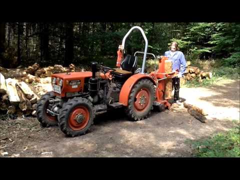 Holz spalten mit Dexheimer Allrad 240 & Oehler OL880