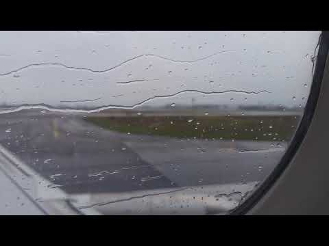 image-How much is the cheapest flight to the Bahamas from Toronto?