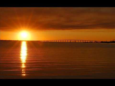 Shuffle Muzik ft Valentine - Go Away (Original Mix)