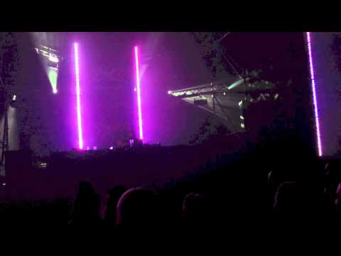 Dave Dope - Enter The Ravezone (Artifex Remix) live @ Ravezone