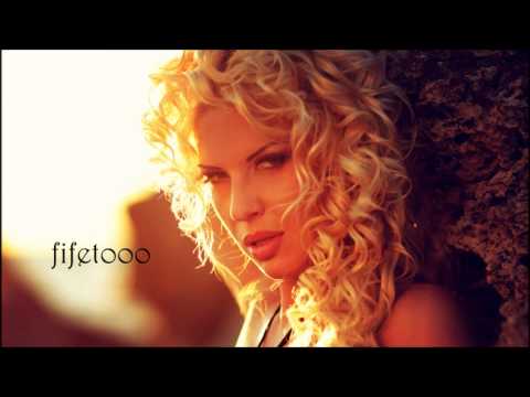 Momo Dobrev feat Vera Russo -  Naive - Original Mix