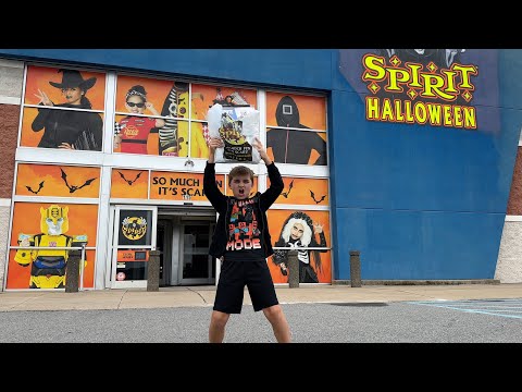 Costume Shopping at Spirit Halloween