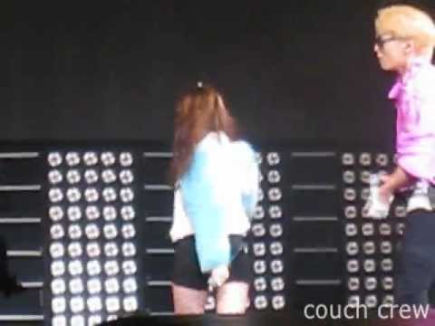 111023 f(x) Krystal Focus + Shinee Key - My First Kiss @ SMTOWN NY
