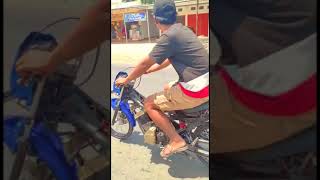 Download lagu STORY WA ROAD RACE | STORY WA SATRIA FU ROAD RACE | STORY WA DRAG BIKE #Shorts #trending mp3