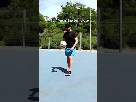Football Kick Ups Tutorial for Beginners (Soccer Juggling) - YouTube