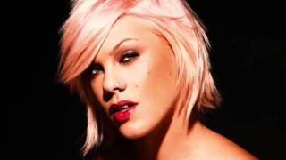 P!nk - Lonely Girl