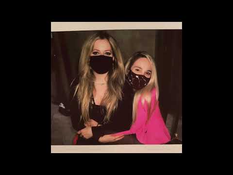 Happy Birthday Avril! ❤️🎉